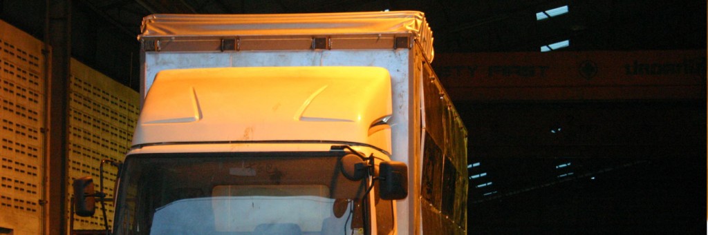 EXTRA TRUCK